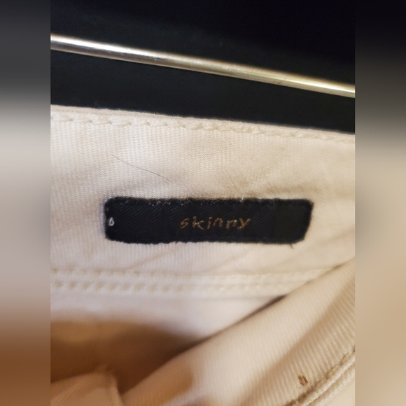 Cache Skinny Jeans - Picture 4 of 7